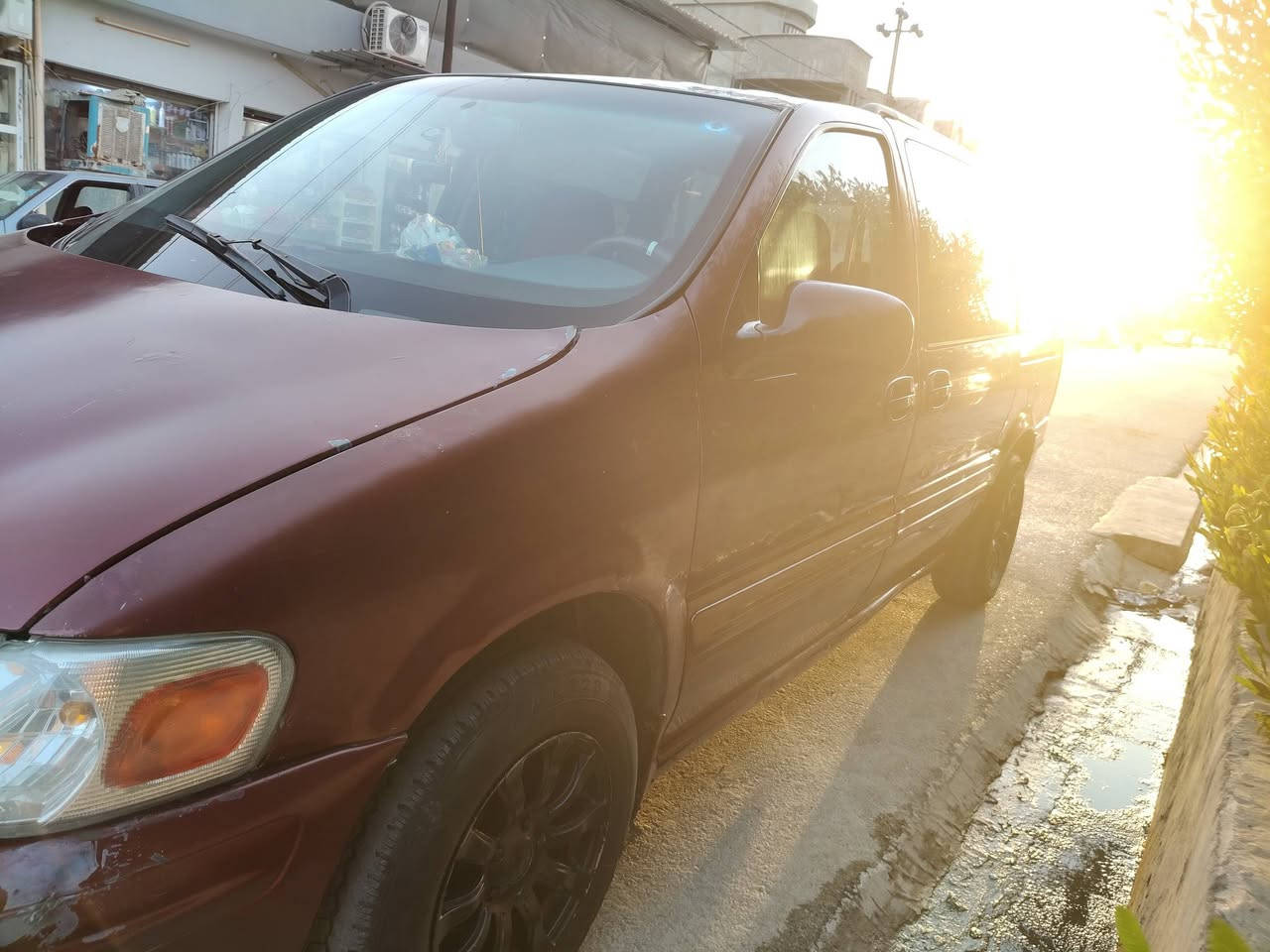 للبيع سياره اولدز موبيل موديل 2000 المحرك شرط الكير خير من الله السعر 35 $ دولار 💲 وبيها مجال وشرط التحويل وترهم معارضه
***********
***********
