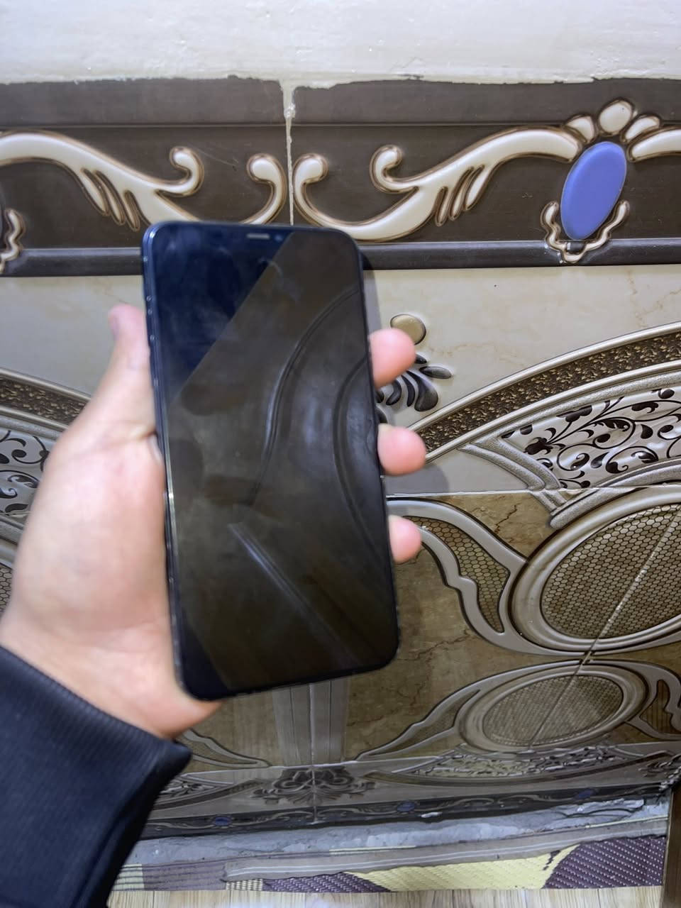 سلام عليكم
ايفون 11برو ماكس
ذاكرة 256
بطارية 91
تحديث 26.1
الجهاز مبدل بي شاشة 
افضل نوع بالسوك 
و مبدل بي ضهر
الكامرات الخلفية بيهة خربطة
الجهاز عدة هذني ما بي شرط الفحص
السعر 225 و بي مجال 
للاستفسار اتصال او واتساب فيس ما متواجد
***********
