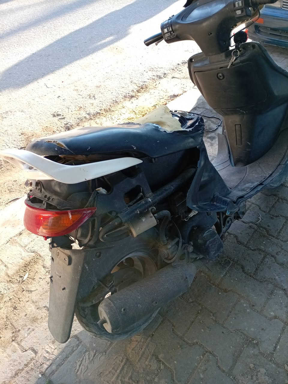 السلام عليكم دراجه فراشه للبيع خرسه محرك ع الشرط مامفتوح مكاني عسكري كبل تقاطع الهنديه السعر 325وبيها مجال قليل ***********
