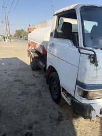 كيا تيتان تنكر للبيع الحموله ٣٣٠٠  رقم بغداد السعر ٣٥ العنوان بغداد ال...