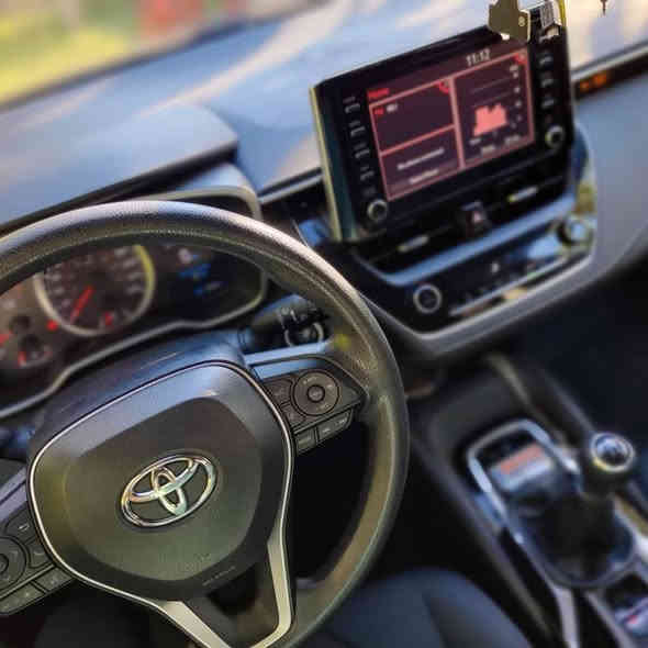 تۆیۆتا کۆرۆلا هاشباک 2020 مواسەفات sport
تەنها 65000 mile ڕۆشتن
مەکینە گەورە 20
-ڕادار
-خەتی جادە 
-تحدید سورعە
-بەصمە
-ئۆتۆ برێک
-ئۆتۆ هۆڵد
-لایت ئۆتۆ 
-ئۆتۆ ستۆپ
-زۆرمواسەفاتی تر
-گێڕ عادی
-یارمەتیدەر لەکاتی گێڕ بدل کردن
بە هەموو بەنزینێک ئەڕوات بێ کێشە
-ڕەنگێکی تایبەت
 -بە ناوی خۆمەوەیە
-نیو چاملغ پشتەوەی سەکن 
نیو دەرگای سندوق لای سەکن بۆیاخە 
یەک پەڵە سارد دەرگای پشتەوەی سایەق 
بەناوکردن بێ کێشە

سـعـر : لە کۆمێنت داوابکە ڕاستەوخۆ بۆت دێت 📥 

گێر و مەکیەنەی بەشەرت 
هیچ کێشەیەکی تێدا نییە 

ژمارەی خاوەنەکەی 
***********
واتسئاپ
‌ڤایبری لەسەرە
