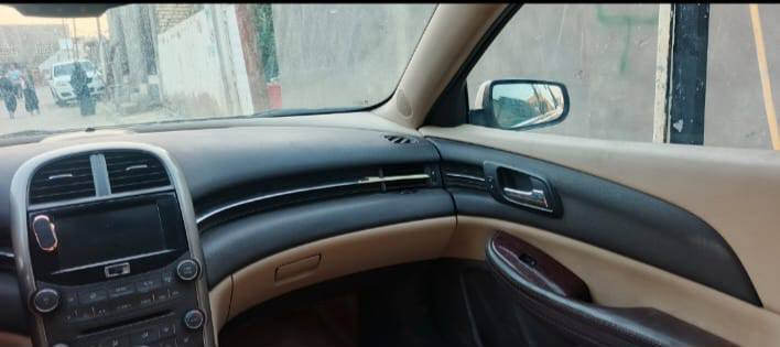 2013 Chevrolet Malibu  
وارد كندي حادثه جنطه والبجم مصبوغه حزام 

فول موصفات ماعده الفتحه 

تشغيل عن بعد تحكم ستيرن 

شاشه قاصه 

اناره مخفيه بلاديه 

هاند بريك كهربائي 

كشنات كهربائيه 

تدفئه تبريد شغال ثلج 

كير جديد بعده بدهن الشركه  

محرك نضيف مفتوح  مفتوح 

دبلات تعبانه  

تايرات جدد 

باتري جديد 

  بانزين عادي 

دولكه فيت بم جديده 

مكان السياره ديوانيه   ***********
*********** 

مالیبو بۆ فرۆشتن واردی کەنەدی

ڕووداوێکی بچووک هەبووە لە جەنطەو بۆدی بە حیزام بۆیا کراوە

فول مۆاسەفاتە، تەنها فەتحەی سەقف نییە

کارکردن لە دوورەوە تشغيل عن بعد

کۆنترۆڵ لە ستێرین

شاشە

ڕووناکی شاردراوە لە ناوەوە

هاند بریک ئەلیکترۆنی

کشنەکان ئەلیکترۆنی

گەرما و ساردکردنەوە کاریگەری زۆر باش وەک یەخ

گێر نوێیە و هێشتا لە دەھنی کۆمپانیا

مۆتۆر پاک و کراوە

دبلات لاوازن

تایەر نوێ

باتری نوێ

بە بنزینی ئاسایی کاردەکات

دۆڵکەی ڤێت بەم نوێ

 شوێنی ئۆتۆمبێل: دیوانیە
