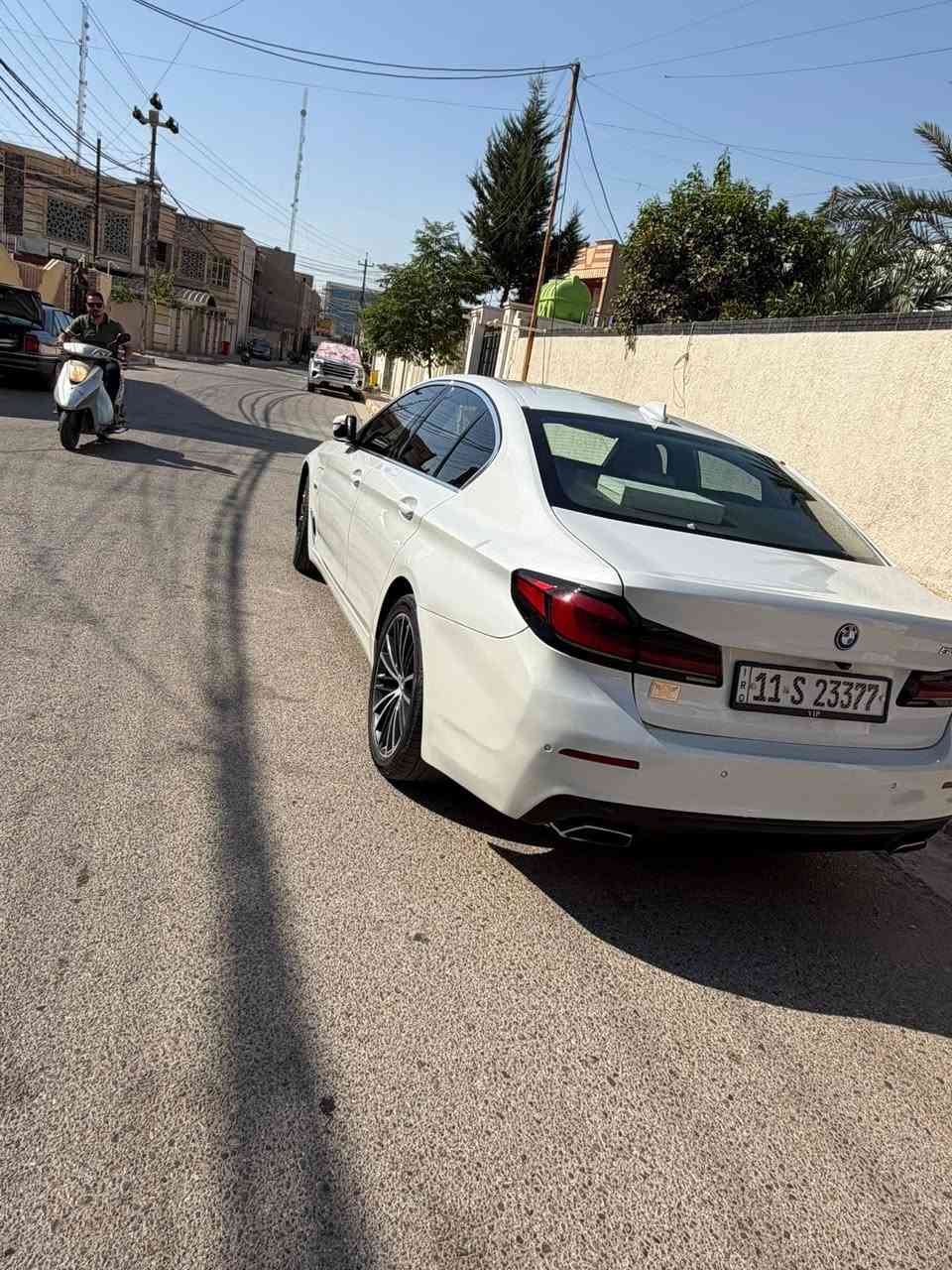 السلام عليكم ورحمة الله
بي ام موديل 23 حجم 530e
سيارة جديدة واحلا من صور 
رقم بغداد باسمي 
السياره فووول مواصفات للاخير 1/1

3 انضمه قيادة 

سياره كفاله من صبغ وتبدل وسرقة عدا بلجاملغ خلفي بارد من امريكا وهنا صار عندي تكحيل بيها بطرف جاملغ 
صور الحادث امريكا بالصور وبلعراق ضربه هم بصور 
السياره تعتبر كلين
ماشية 95 الف كيلو مو ميل

سياره جديدة خارج وداخل رقم بغداد باسمي 
للبيع

*********** متواجد واتس اب واتصال
