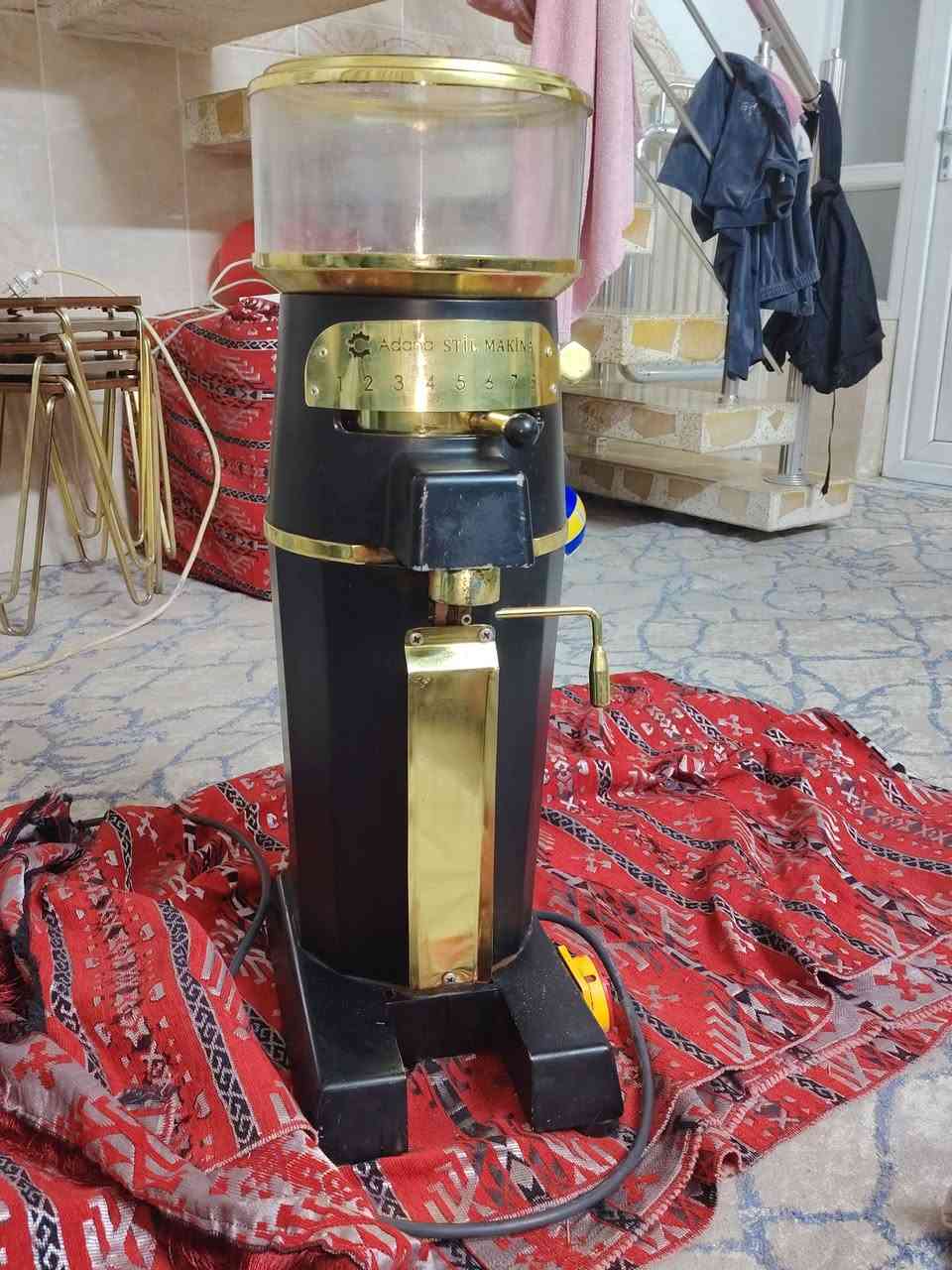 بسبب وعود كاذبة ماكينة اسبريسو قبضة واحدة + طاحون قهوة يطحن اسبريسو وقهوة تركية كذا عيارات
متواجد في أربيل


**إذا كنت صاحب هذا الإعلان وتريد حذفه لأي سبب، رجاءا أرسل رسالة إلى الدعم الفني**