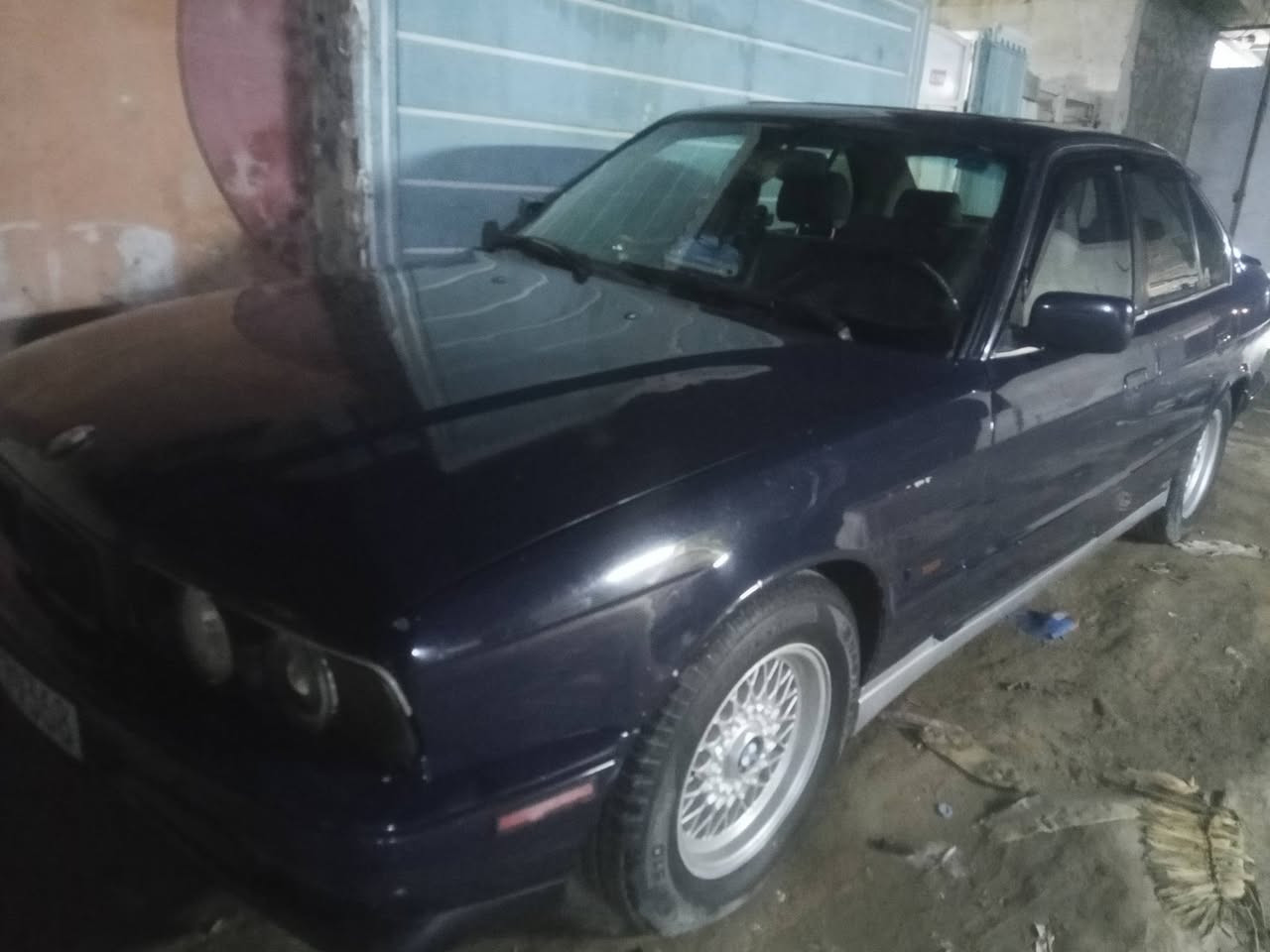 للبيع 525  1993. بليته وسنويه تحويل مباشر رقم بغداد سياره غرفه جديده حداديه وره وكدام جديده صوت ماكو مكينه وكير جدد  ترأي يخبل تخم تأير ويل جديد مكان بابل لسعر 53  مكلف بنشر ***********
