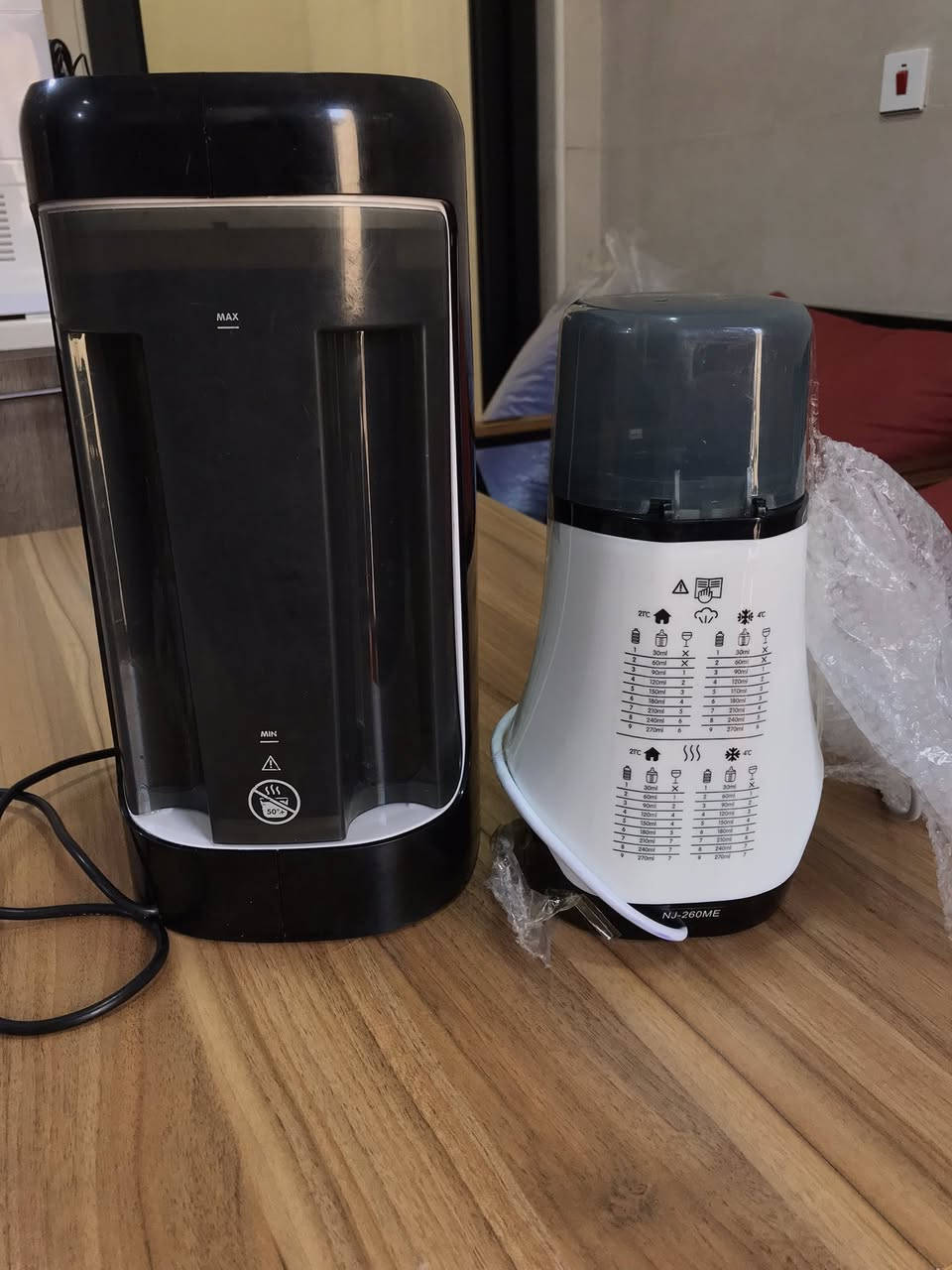 محضرة حليب بيبي بريزا مع مع ضماااااان من وكالة موجود وصل الشراء ضمان اي خلل عدكم تراسلهم

دفاية حليب مسخن ماء دفاية ممممه بيبي بريزا
السعر القطعتين 400 
هو بس جهاز حليب سعرها 469 بالموقع👍✅


**إذا كنت صاحب هذا الإعلان وتريد حذفه لأي سبب، رجاءا أرسل رسالة إلى الدعم الفني**