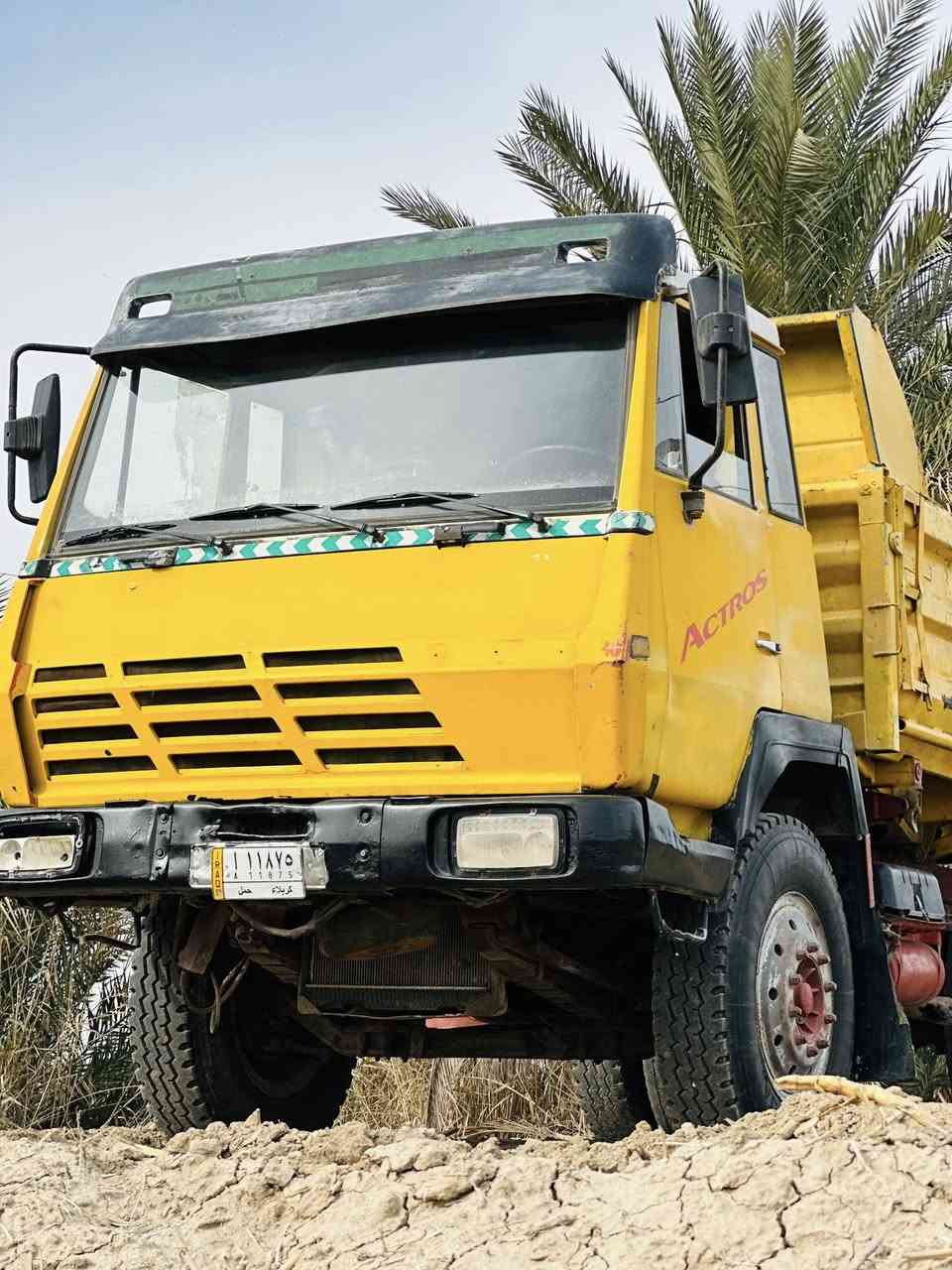 السلام عليكم للبيع تك قلاب افيكو 
رقم وسنويه الماني كربلاء بسمي مداور ثاني يوم
مكينه 8 كير 111 توني شاده تخم تاير باتريات كهربائيات كله شغال فقط شاصي ما مكفول مكانه نجف سعره 75 ورقه وبيه مجال ***********
