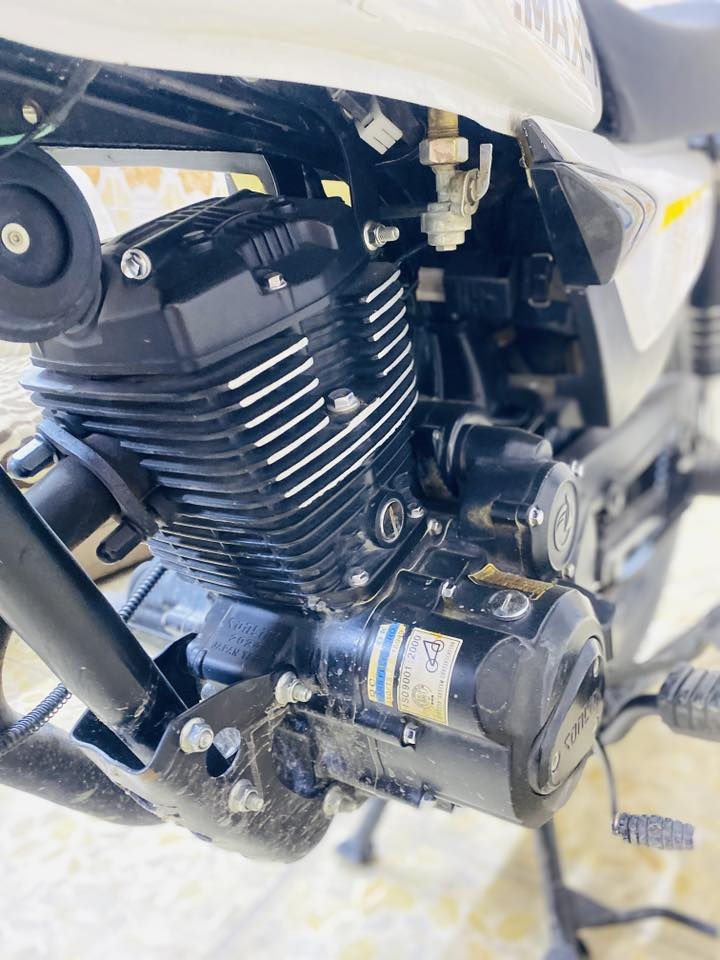 السلام عليكم دراجة سونك للبيع بعدها جديدة مكينة بلادية اي نقص مابيها بس اشارة مكسورة مامشتغلة دلفري ابد شتريتها وماتعودت عليها
مكاني بغداد حي اور
السعر خاص واتساب او علق واني ادخلك 
تواصل ع رقم 
***********
