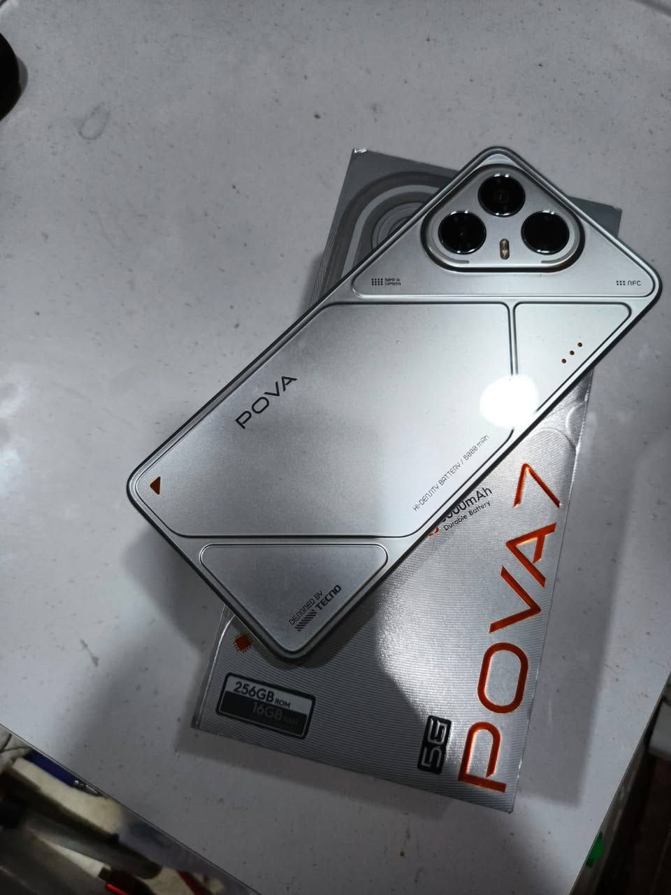 موبايل POVA 7 ذاكره ٢٥٦ جهاز استخدام سبوعين غراضه بعدهن مامفتوحات سعره ٢٧٥بغداد لعبيدي إذا عندك مراوس اراوسك ***********
