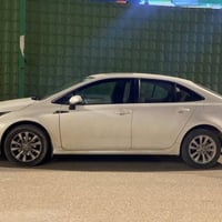 كورلا 2024 للبيع فقط وارد خليجي SAS  السياره ماشيه 45.000 محرك السيارة...