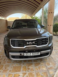 تلورايد 2023 ماشية52000كيلو مكينة وكير كفالة  سيارة رقم بغداد باسمي  ص...