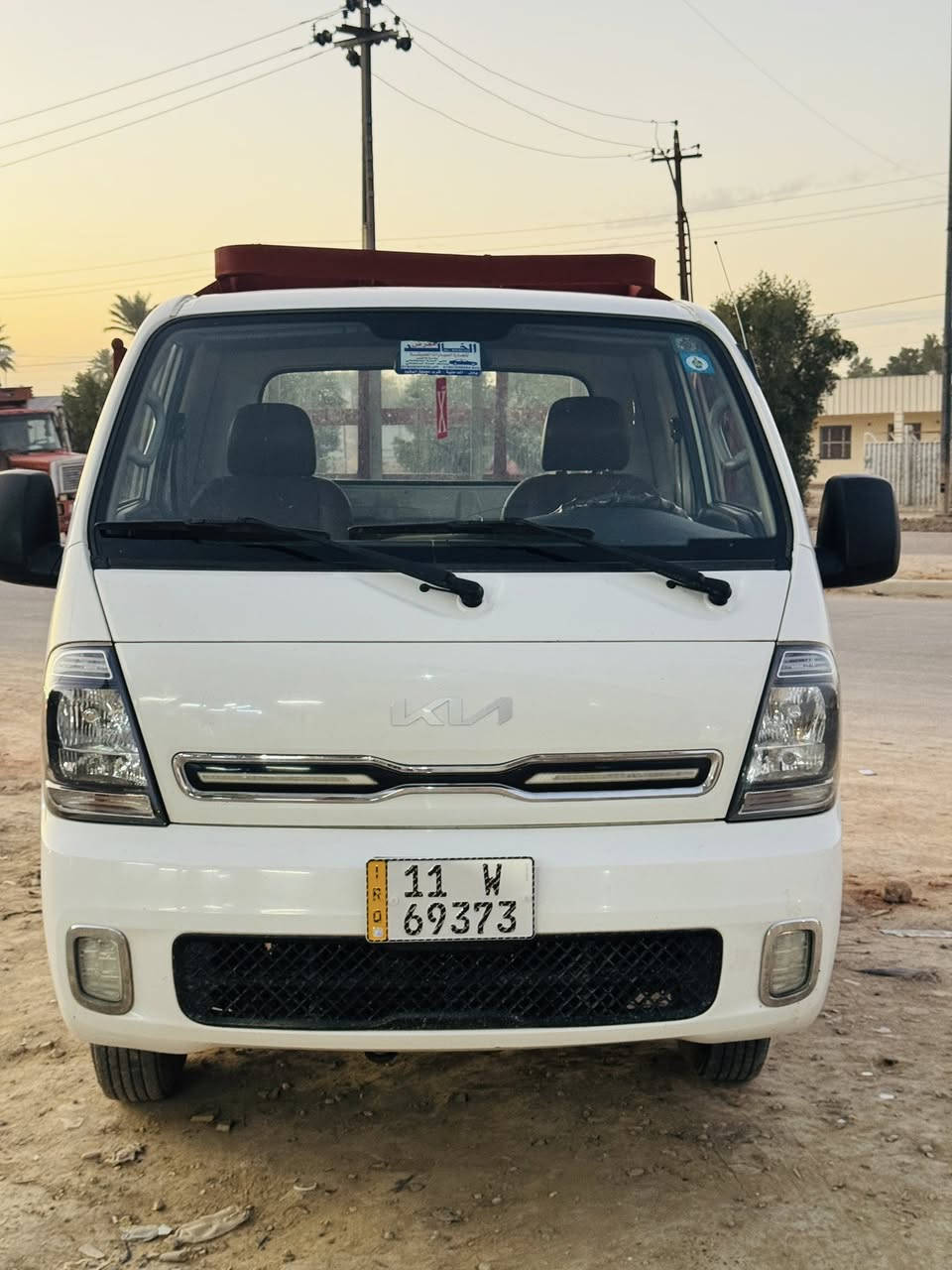 ‏السلام عليكم : للبيع كيا فحل موديل2022 شكل الجديد رقم دولي بغداد  مصفرة ضريبة وغرامات مدور ثاني يوم .السيارة فول مواصفات وجاهزة للشغل كفالة عامة محجر وتحويرة 14 تخم تركي وتانكي 100 لتر السيارة برغي ما عايزة على ايدي اخذتها زيرو يعني مامبيوعة لشخص غيري :
السعر 175$ والشراي بي خير ويدلل  :
مكاني الحله_المدحتية  وهذا رقمي ‭٠٧٨٣ ١٥٠ ٧٣٤١‬
