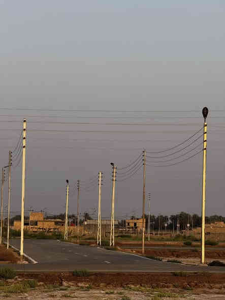 مجمع  الساقي السكني الاستثماري في مدينة الديوانية 🏕️🏤
حي الجامعه
عرض موقت🕠⏳⏳
يوجد قطع سكنية بالنقد و دفعات
يتوفر كافة الخدمات داخل المجمع⚡️🚌📚🎒🚰
المساحات من 100 متر إلى 1000متر
لسعر١٠٠ متر‼️‼️💵 6/مليون  بس  
للاستفسار ***********
***********
