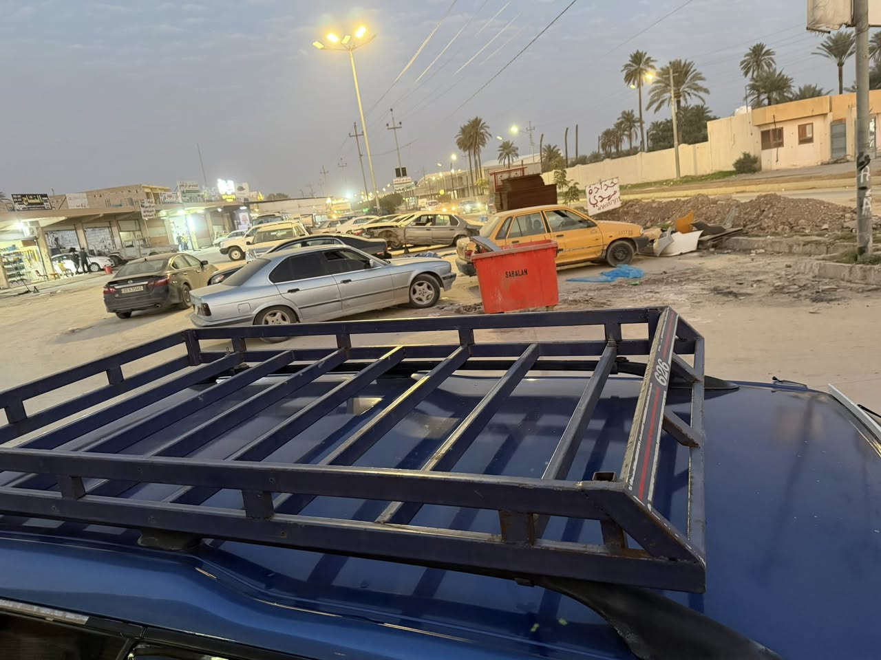 السلام عليكم 
مازدا ستيشن 1995 
محرك 12 بخ مرغوب للستيشن 
گير محرك بشرط جديد مال حاويه قبل شهر شديته 
رقم اربيل رقم سنويه جديد 2030 شرط تحويل ثاني يوم 
صبغ حزام للجماليه 
لايتات زينون عالي ناصي كله
كامرا حساسات خلفية  
السياره كلش مرتبه مال جناي تاخذها دينار متخلي عليها
تبريد ثلج تدفئه شغال كهربائيات كلها شغال 
العنوان ~ ديالى خانقين 📍
الهاتف ~ ***********
تم تنزيل السعر 47
