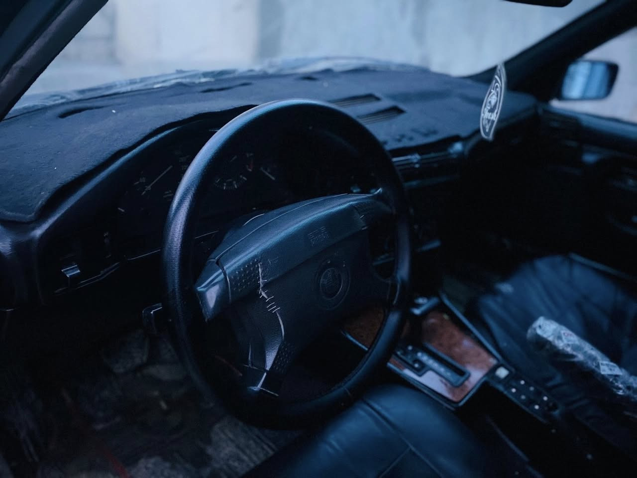 سةلاموعةليك بئيم ٥٢٥بؤ فرؤشتن مؤديل ١٩٩٣گيرتؤماتيك ئارةم هةولير سوباس بؤ خوا بي مةسروفة جوار جامكارةبا تةبريت سارد و گةرمي بةشةرةت جوار تايي و ويلي لؤكي لةسةرة دةعام و ليدارةي نية سةيارةكة بي مةسروفة تةنها دةعامي دواوةوةي شكاوة 
لةگةل ريزةم ئةگةر موشتةرةي نيت سةرمان مةيةشينة
نرخي تةنها ٣٥ومةعمةلةيةكي برايانة
***********واتساب و فايبةريشي لةسةرة
