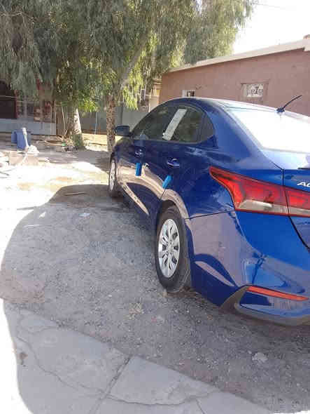 السلام عليكم  اكسنت موديل 2021 مواصفات فول ما عده بصمه وسلايت كير محرك شرط كير AT محرك16ضرر جاملغ من جهت السايق وربع بوند ونص دوسه ول باقي مكفول تايات جدد سنويه الي 2027  تبريد ثلج🧊السعر 120وبيها مجال للطيبين مكان موصل شقق الخضراء اتصل علا الرقم***********
