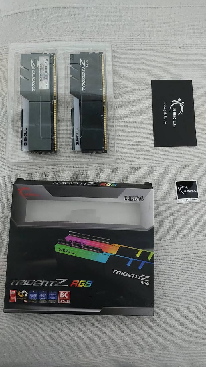 رامات 32gb من شركة g.skill
32gb ddr4 3600mgh
مستعملة 3 اشهر مع الفاتورة و السعر 475 قابل للتخفيض
للتواصل ***********

