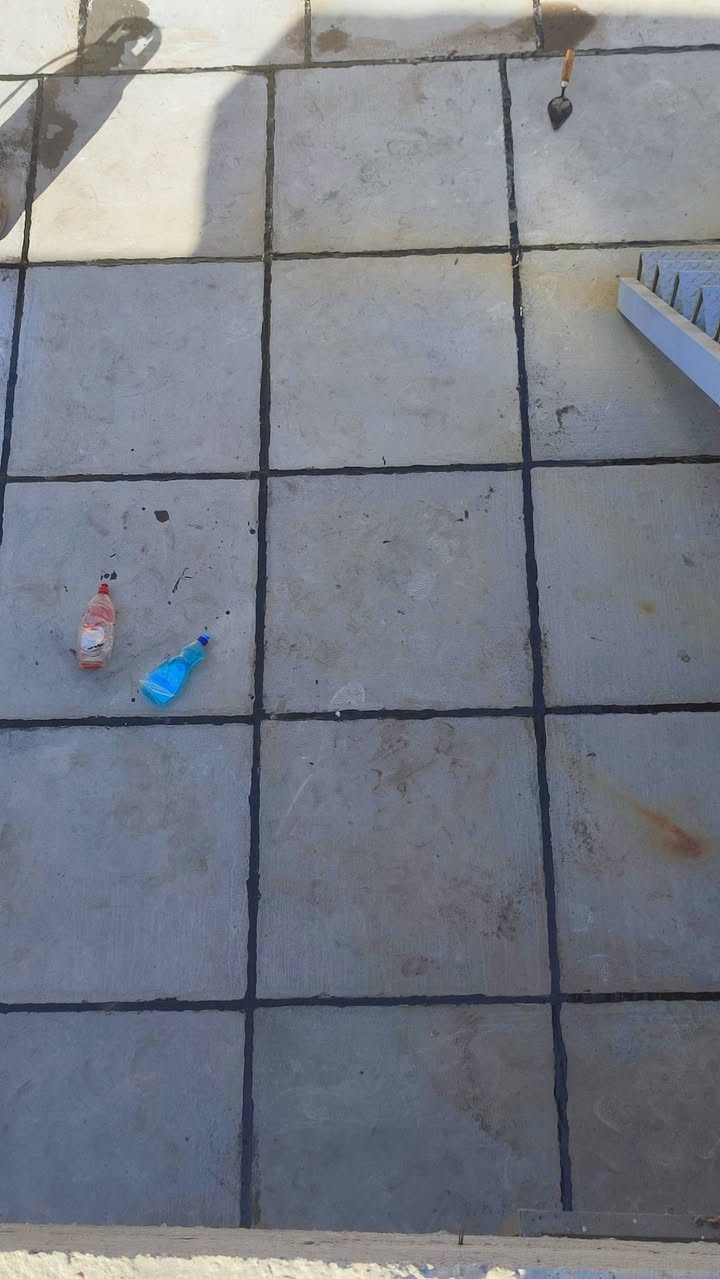 كادر أعادت ماستك وزفت وايزوكام متفرغ حالين ***********
