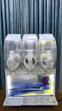 ماكنة ازبري شلاس ثلاث حواض ايطالي SPM مستخدم نظيف جدا لاستفسار ع الخاص...