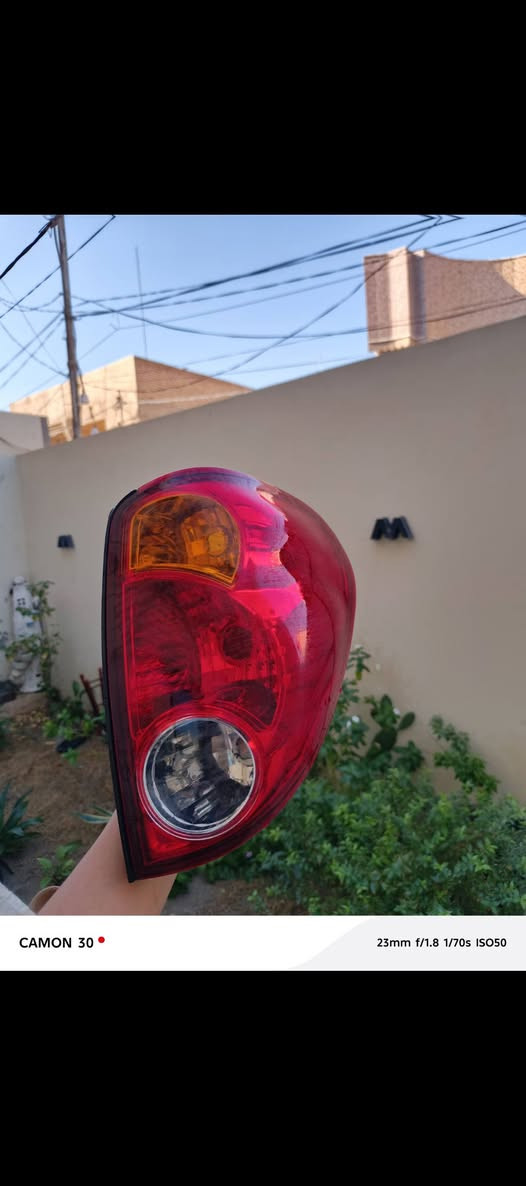 بك لايت جهة اليمين
اصلي حاويه المكلن نجف 
السعر 25 مستعجل عله بيعته
***********
