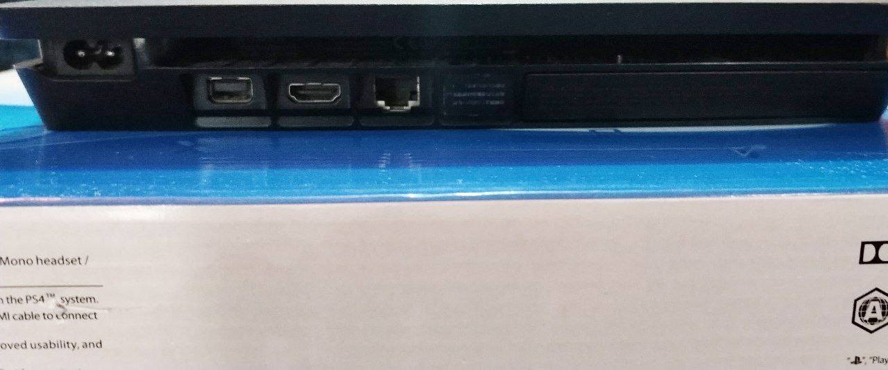 للبيع سلم PS4 اونلاين
1.ذاكرة 500 
2.جويستك 2 تجاريات
3.كامل ملحقات 
4.مع قرص GTA 5 جديد

سعر: (250) ألف

مكان: نجف، كوفة، حي 17 تموز


**إذا كنت صاحب هذا الإعلان وتريد حذفه لأي سبب، رجاءا أرسل رسالة إلى الدعم الفني**