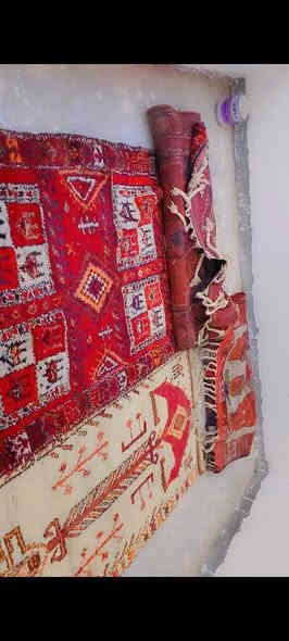 سلام عليكم سجادات عرب القديمة تراث العدد 4 المكان ميسان
*********** شراي يخابر ويدالل 
سجادات تراثي القديم جدد بعتهن 
العدد ٤ سجادات تطرين كلهن
الله شاهد ما مستخدمات ولا مفروشات
