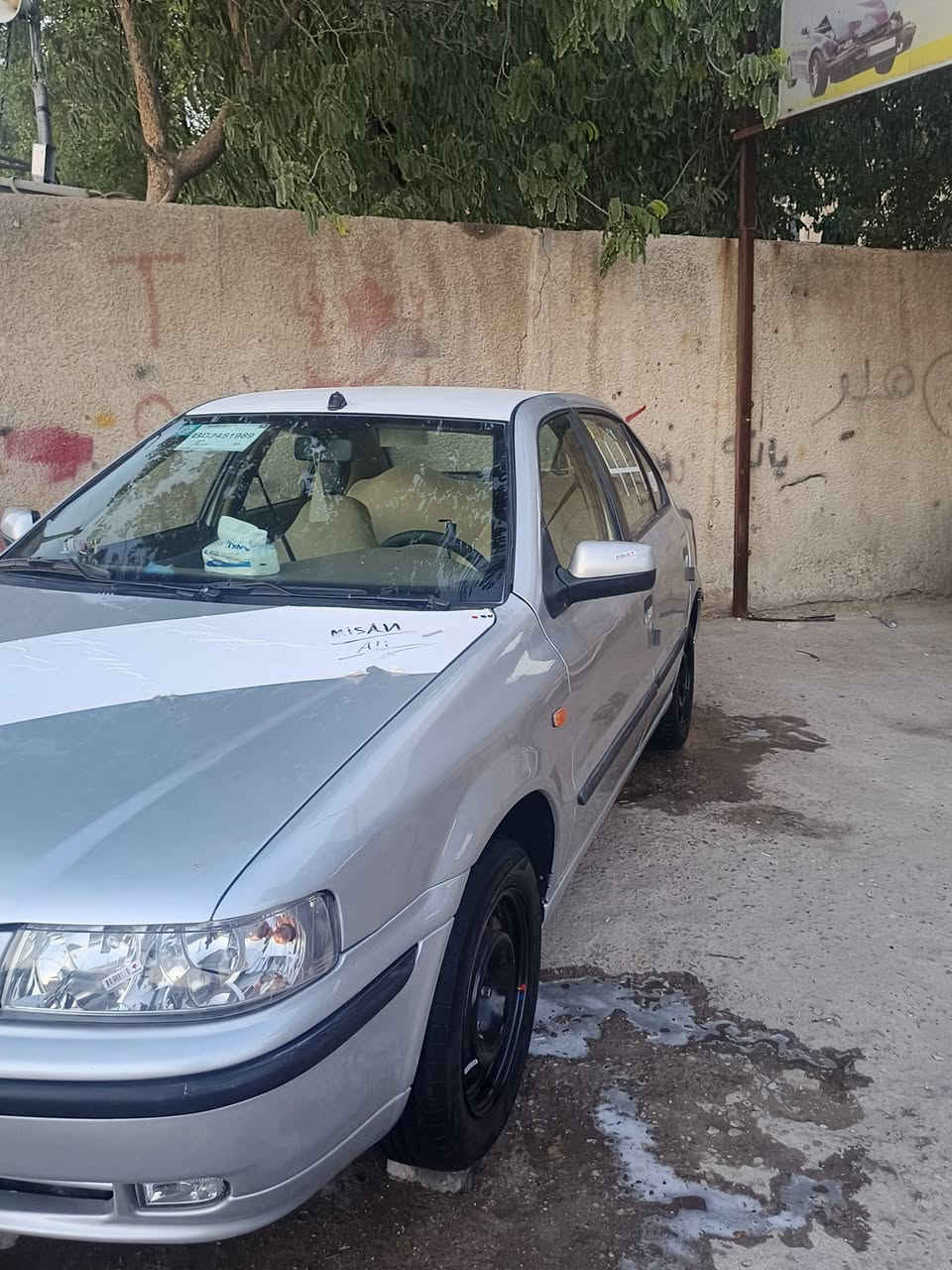 السلام عليكم سمند موديل ٢٠١٢ رقم بغداد سيارة جاهزه وكاملة السعر ٤٠ الاتصال على الرقم ***********

