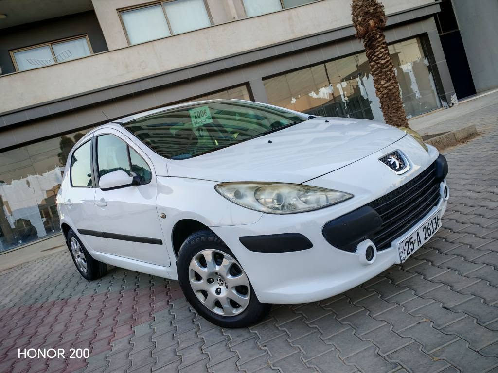 سلام عليكم ورحمة الله وبركاته
للبيع بيجو موديل 2006 رقم كركوك مشروع وطني سنوية لغايه 2030 رقم دولي شرط تحويل بطاقة بانزين بيها
سيارة بدون ضرر بدون صبغ عل شركة بعدها كير ومحرك بشرط لا صرف ولا بخار تبريد ثلج
تايرات صدر كلها بشرط كهربائيات كلها شغال سيارة مابي مصرف سعرها 64 بيها مجال بسيط رقم هاتف *********** مكاني كركوك كركوك, العراق
