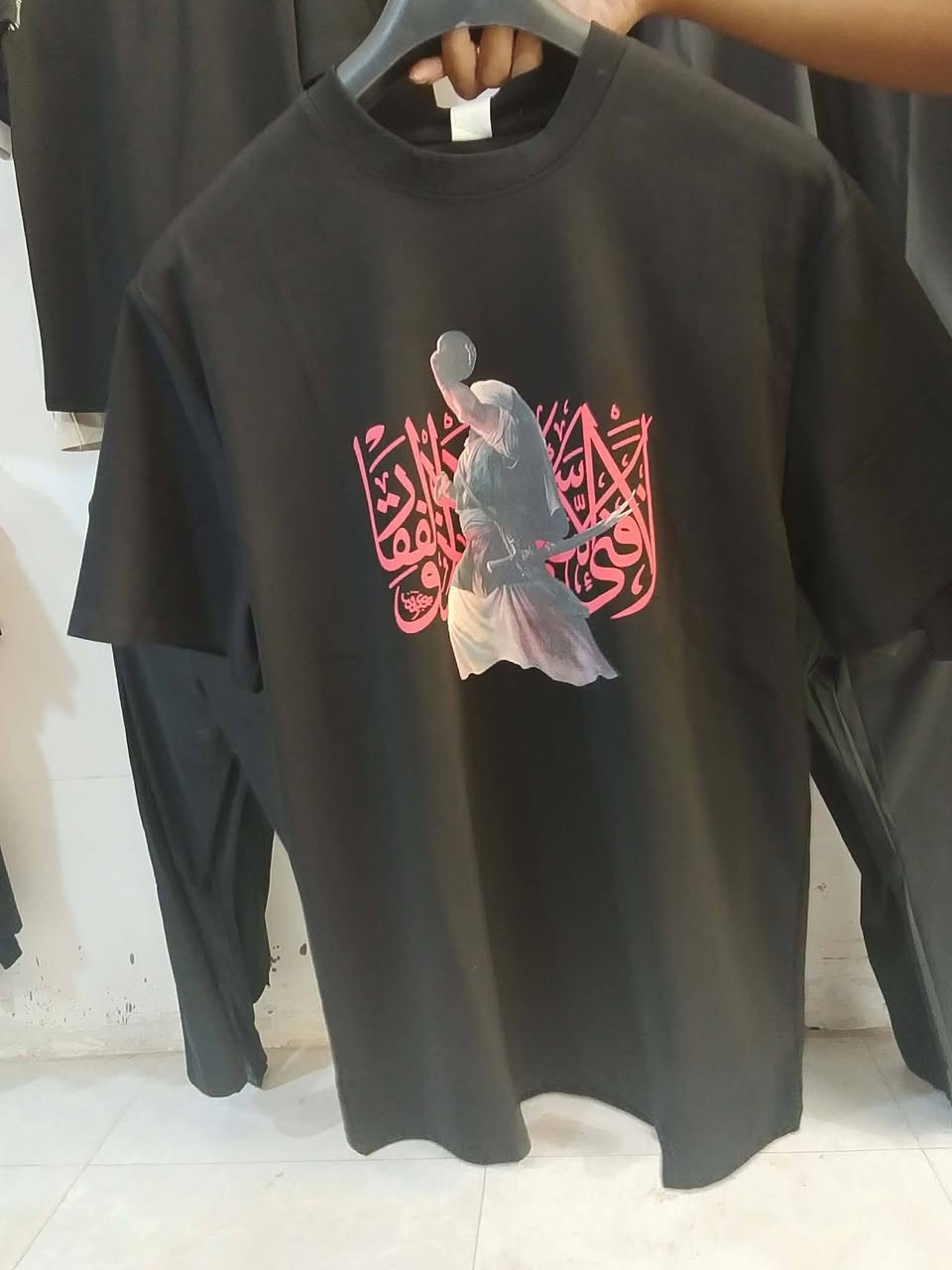 مجمع ابو نرجس الركابي 
مكان شارع الشطري مقابيل مجمع الافنان 
الاسعار مناسبة


**إذا كنت صاحب هذا الإعلان وتريد حذفه لأي سبب، رجاءا أرسل رسالة إلى الدعم الفني**