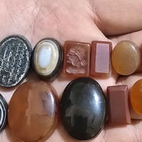 احجار منوعة • ١٥ قطعة