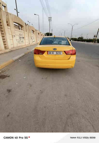 سلام عليكم ابتيما البيع موديل ١٠ أمريكي سيارة جاهزه بيهه ضربه بل جاملغ لوره بدون كص لسعر خاص ولستفسار ع ***********
