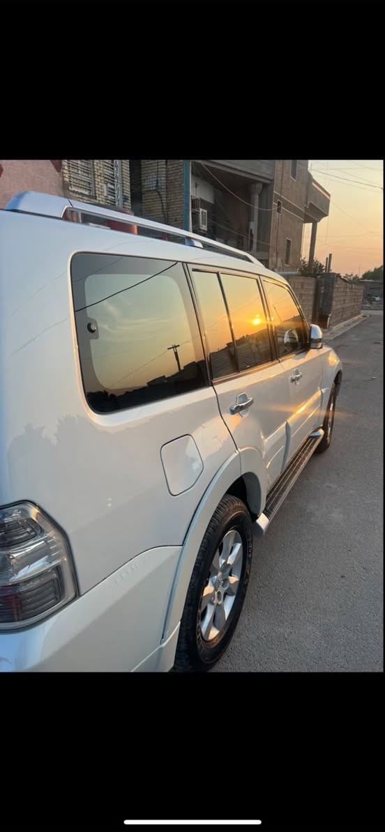 للبيع باجيرو كويتي 
موديل :2016
 رقم سليمانية دولي 
مكانها بغداد السيدية
رقم الهاتف :*********** 
سعرها 165
