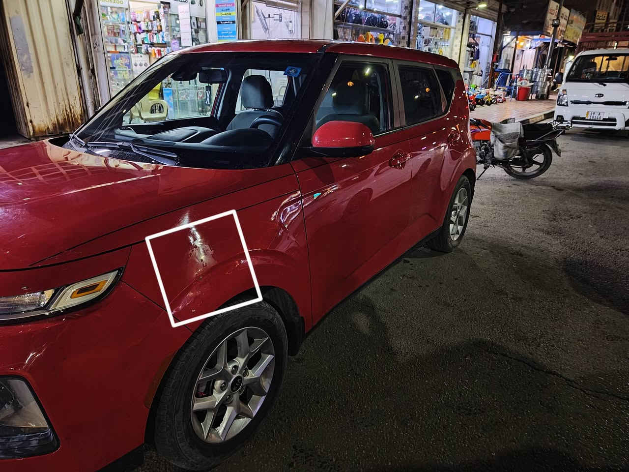 السلام عليكم سياره كيا سول S والاس غنى عن التعريف معروف بمواصفاته للبيع وارد امريكي  موديل 2021 محرك 2000 دوش سياره كلها ليبل واحد نظيفه السقوف روز رايز حادثها موضح اللي بالصوره وهذا رقم الشاصي مع الصور رقم بغداد باسمي سنويه ب 28 تنتهي ماشيه 28,000 والاستفسار على الرقم *********** يوجد واتساب مكاني كربلاء المقدسه السعر 140
