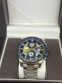 ريد بول فورميلا وان • تيتانيوم • مكينة