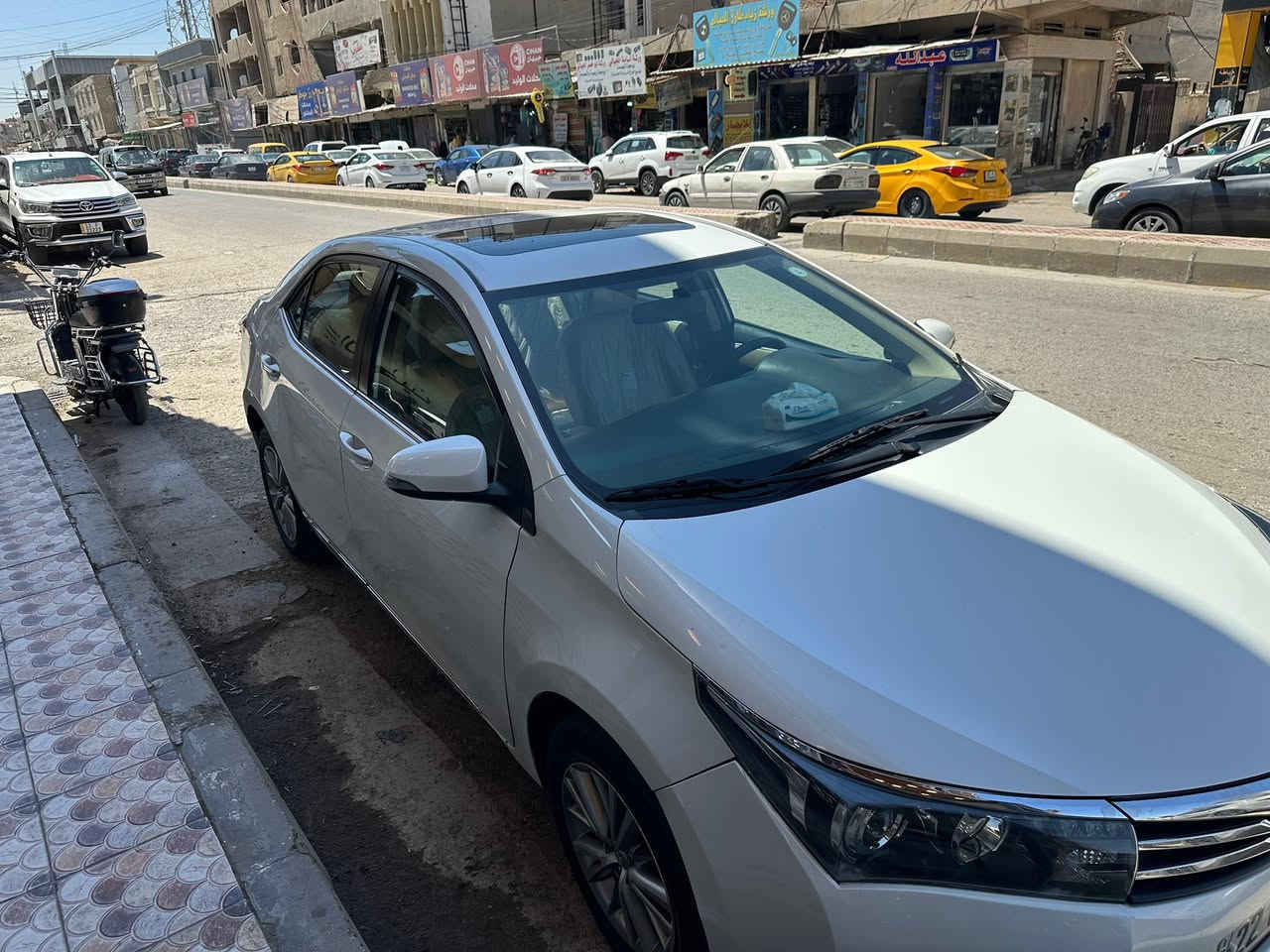 السلام عليكم كورلاه خليجي  محرك 2000 vvt فول موصفات فتحه وبصمه ويل كب وشاشه وكامره وحساس خلفي ومري شفط واشاير مري وتحكمات استيرن وتبريد بيانو  رقم اربيل جديد وسنويه وهزه جديد بيه جاملغ صبغ اليمنه جديد سياره وجاهزه من كلشي مكان سياره الفلوجه سعره 138 وبيه مجال *********** وبي واتساب
