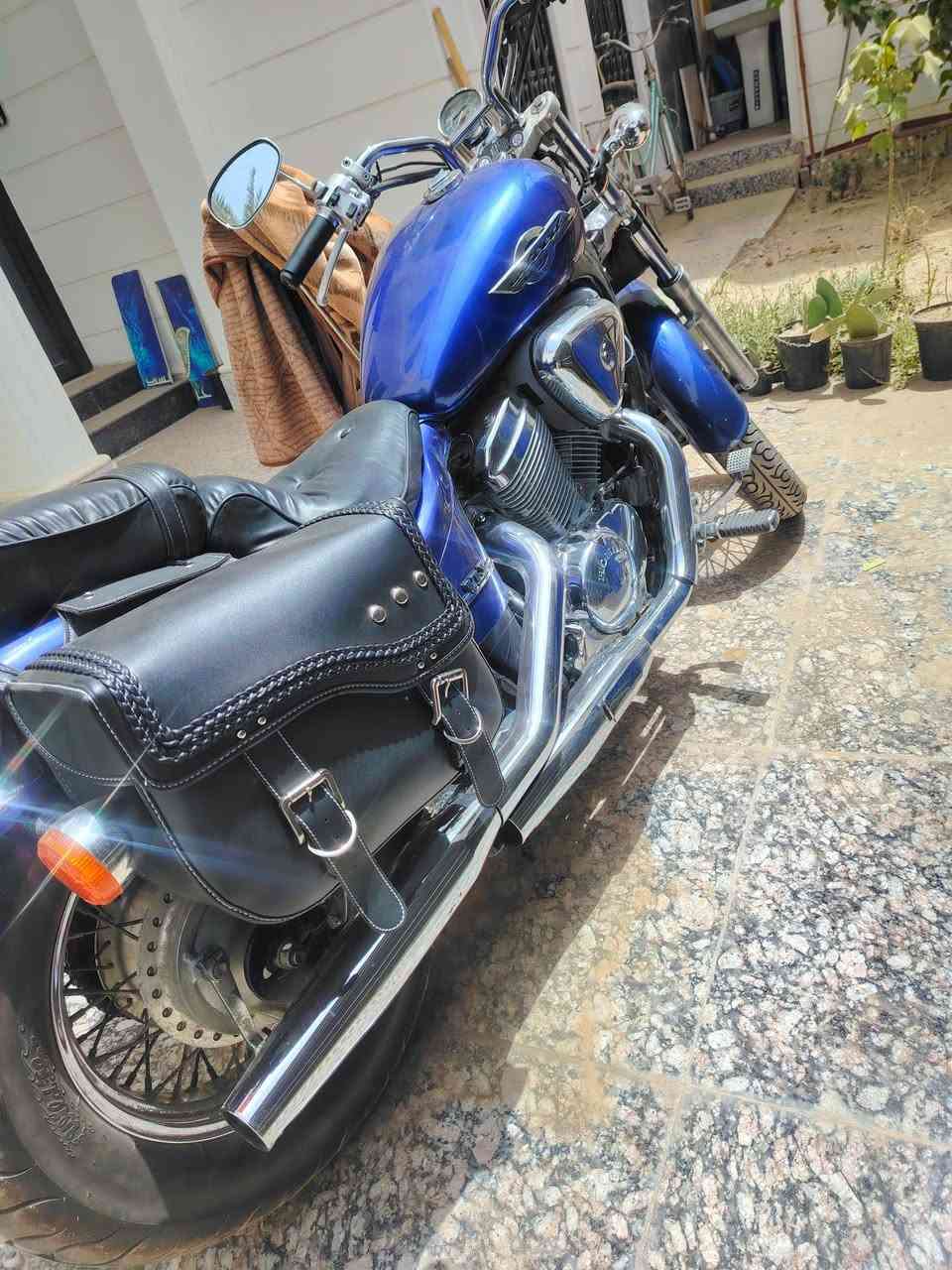 ا
السلام عليكم دراجه هونده ستد دراجه بلاديه برقي ما مفتوح بيها شلعتها تشك الكاع شك دراجه حته عده مال صباين بيها جيبلك مصلحين وتعال افحص لصبح زوج تايرات ابو نار جلاتين الصلي دراجه خير من الله شراي يجي وساب مكاني البصره ابو الخصيب الاسمده 
دراجه ورقه منفيس مو رقم 
سعر 17 وبيها مجال قليل

***********
