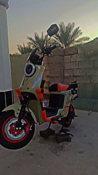 دراجه شحن • استخدام ٣ اشهر • الشاشه ما تشتغل