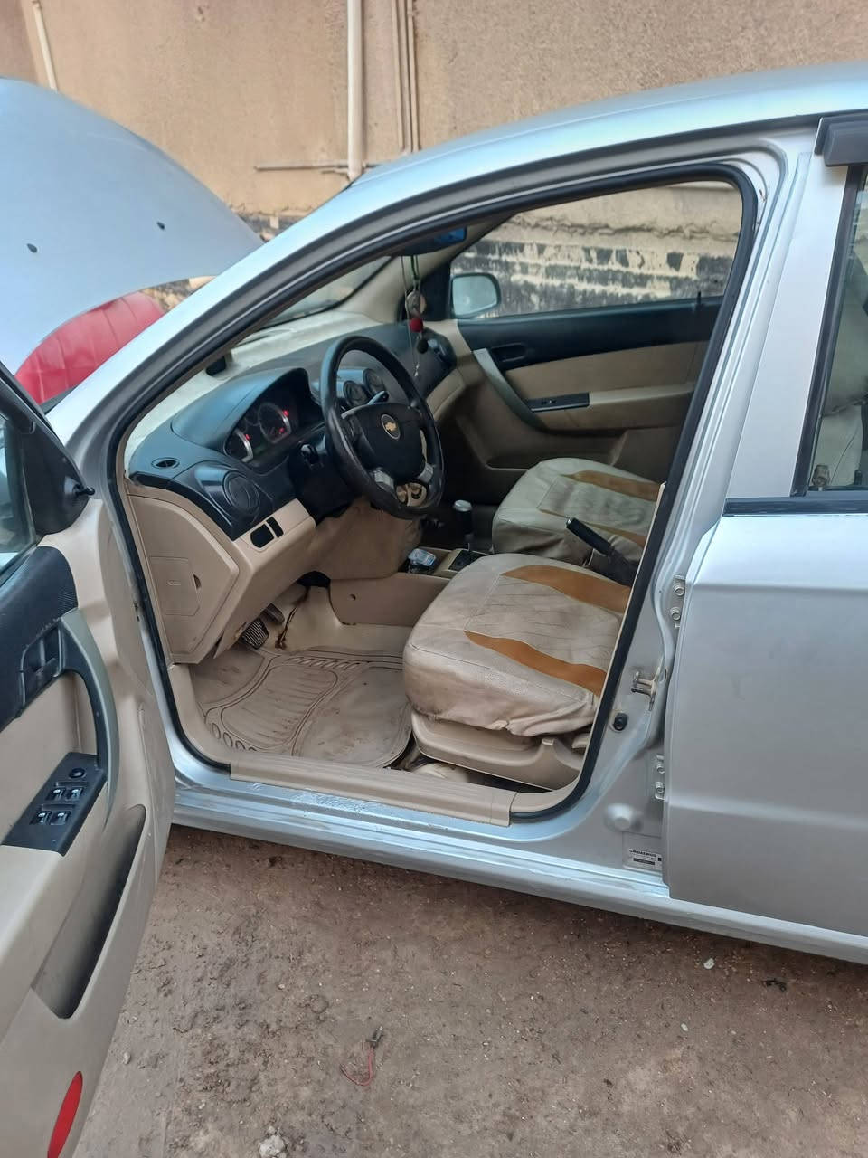 افيو خليجي فول اؤتماتيك موديل ٢٠٠٧رقم بابل السياره جاهزه من كلشي مكينه وكير وتبريد وحداديه جدد مكانه بلحله المركز السعر ٥٣ للاستفسار ***********
