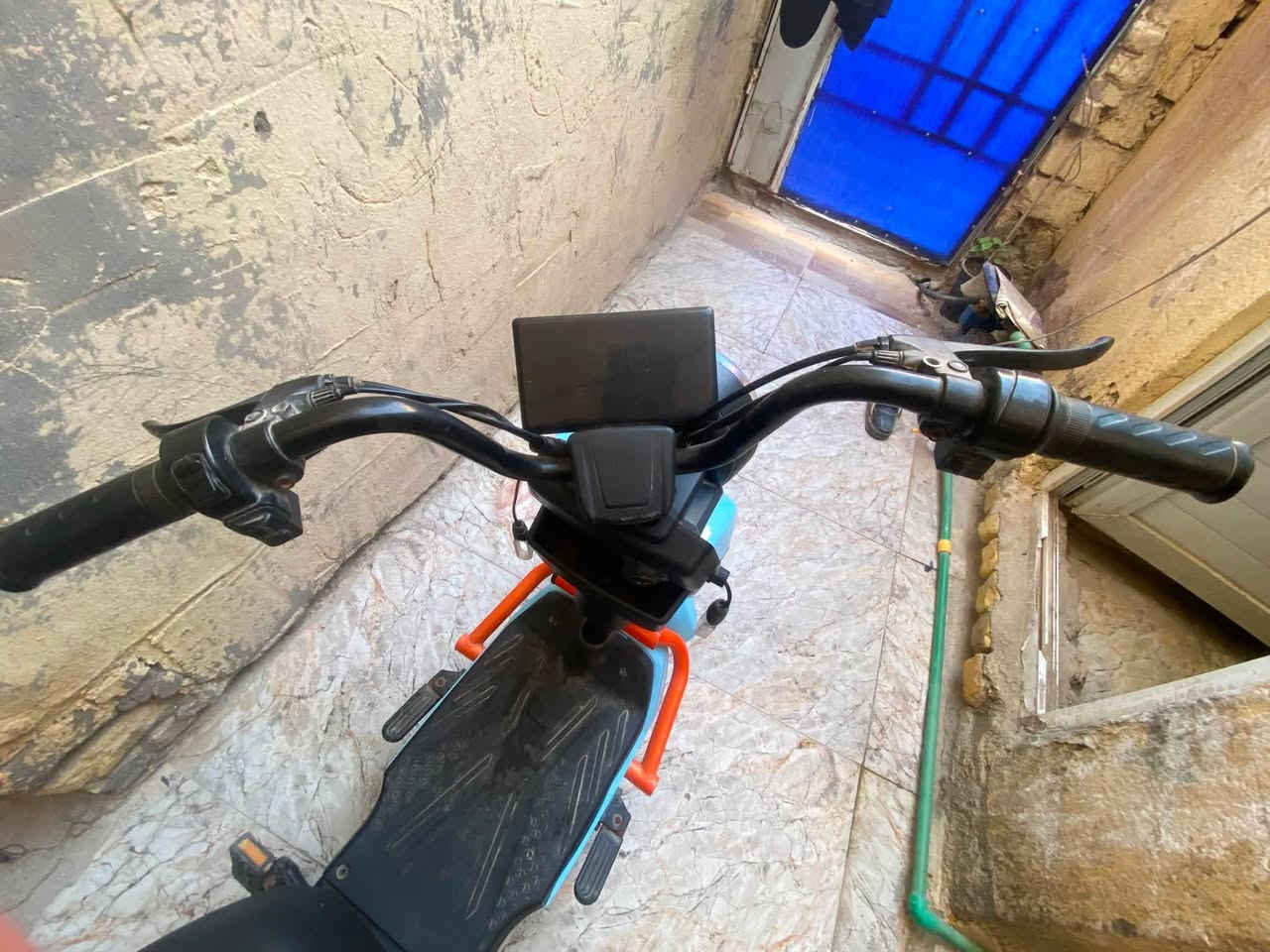 ‏دراجة شحن للبيع عاوزها بس عقل كل شي شغال بيها شغال شوف بعينك قبل لا تأخذ توصيل ماكو تجي للبيت أشوف بعينك صالة أربعة أشهر من مشتري ***********
