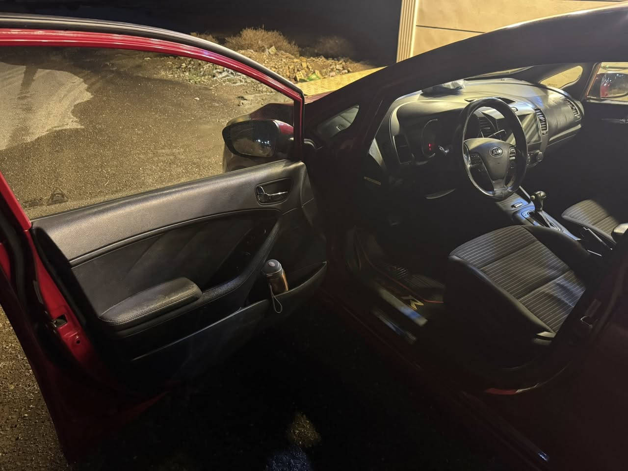 السلام عليكم كيا فورتي 2015 مراوس للاستفسار ***********
