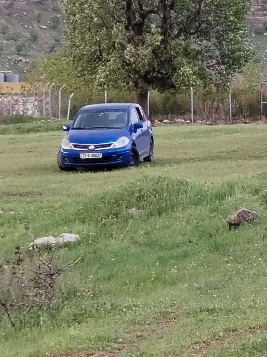 🚘 نیسان بۆ فڕۆشتن (مۆدێل ٢٠١٢)
​مۆدێل: ٢٠١٢
​مەکینە: ١.٨ (مەکینە گەورە و مەڕغوب)
​بۆیاخ و بۆدی: * یەک پارچە بۆیاخ (چاملغی پشتەوەی لای سکن)، بێ ناوگرتن.
​بۆنێتی کەمێک قۆپاوی هەیە.
​غەرامە: ٢ وەرەقە غەرامەی لەسەرە (پاش معامەلە دەگەڕێندرێتەوە بۆ کڕیار).
​شوێن: ڕانیە
​ژمارەی پەیوەندی: ***********
​💵 نرخ: ٧٨ وەرەقە ($7,800) و کەمێک معامەلە. رانية, السليمانية
