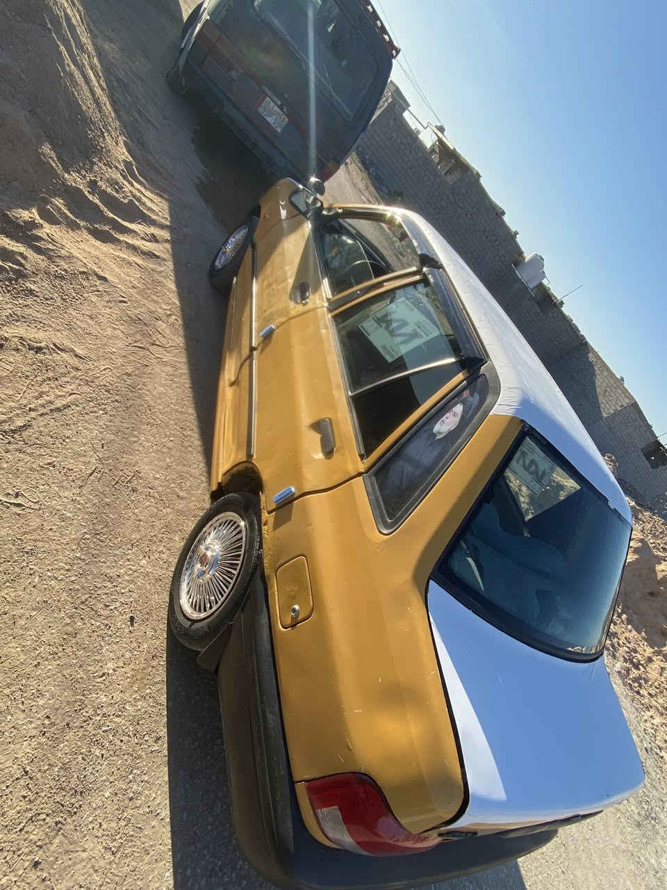 سلام عليكم سايبه ٩مكينه وكير حداديه تخم تاير كهربائيات شغاله سياره خير من الله سعر ١٥ وبيه مجال ***********مكان نجف اني مكلف بنشر يرحم والديكم
