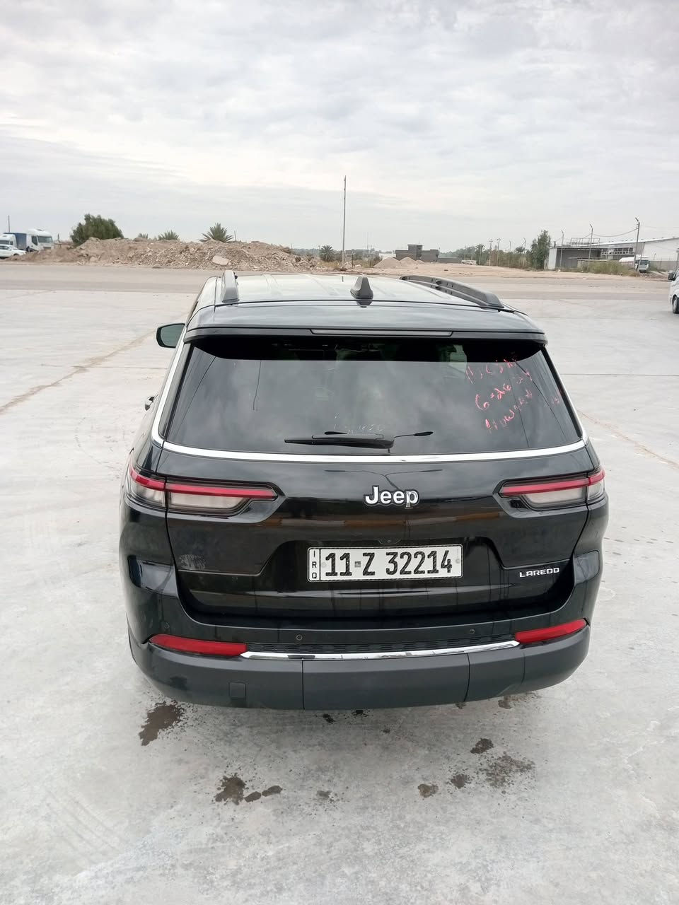 السلام عليكم ورحمة الله
للبيع سياره جيب شيروكي موديل 2023

سياره نص فول 

گير ماوس 

محرك 3600

تشغيل بصمه 

سياره جديده 

سياره 7 راكب 

كشنات جلد سياحي 

سياره ماشيه 37 الف 

حادث قطعتين باب السائق والجاملغ الامامي والباب خلف السائق مرجع على بارد

والشراي على الرقم ***********

او الشراي يتفضل خاص
مكان واسط قضاء الصويره
