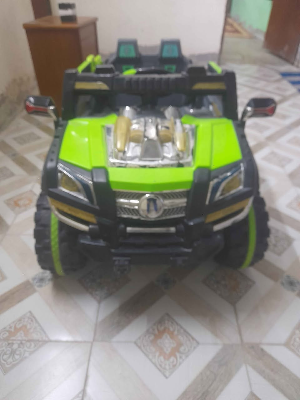 سلام عليكم سياره شحن مال الطفال البيع متروكه يراد بطاريه الهه دبل ماطور جبيره وياها شاحنه سعرهه ٨٠ الف مكاني الزعفرانيه يم عمارات سعيده *********** بغداد, العراق
