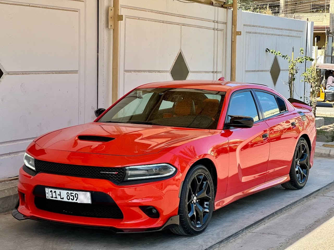 جارجر 2019 كلين لون برتقالي اصل GT بغداد بأسمي
السعر 219 وبيه مجال موديل 19 

مكاني بغداد *********** 

سياره كلين بدون حادث مسبق بيها فقط جاملغ وباب صبغ 

محرك 3600 كفالة
تو ويل
سوبر اتراك سبورت 
شفتات استيرن 
ويل 20 جديد  
تشغيل عن بعد
دمام صوت الباين
كشنات حضن
كامرة خلفية دوارة
شاشة كبيرة مع نظام ملاحة GPS
حساس امامي+ خلفي 
كشنات حضن 
لايتات زنون 
كزوز بلادي من امريكا 

سيارة عليها برمجة وتعريب يم ايكل 

مكاني بغداد
