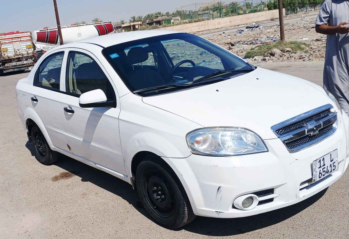 افيو ٢٠١١ محرك مفتوح ١٥٠٠ كير اوته
قطعتين صبغ بنيد وباب السايق 
رقم بغداد باسمي
تبريد شغال حداديه جديده كير ومكينه جدد
بابل محاويل حي المشتل 
السعر ٦٣ وبيها مجال 
*********** بغداد, العراق
