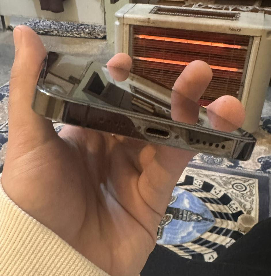 ايفون ١٣ برو ماكس
الجهاز نضافة جداً عالية
وتر برو غير مفتوح او مصلح او مستبدل بي قطعة
الجهاز ياباني يعني مو( بالة تاخده وره يومين تطلعلك رسالة ) 
ذاكرة ٢٥٦ 
بطارية ٧٧ انطي بيها و بالجهاز كلة ضمان 
السعر ٥٧٥ 
العنوان بغداد البلديات تاخذه من باب البيت
***********
