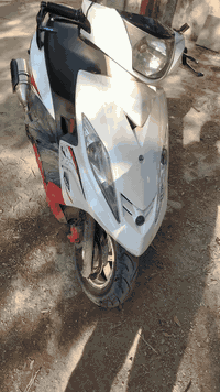 سلام عليكم صالنصة بوري عدل 140عام للبيع السعر ١٣٠ وبيهة مجال مكان بغداد قرب ساحت عدن ***********
