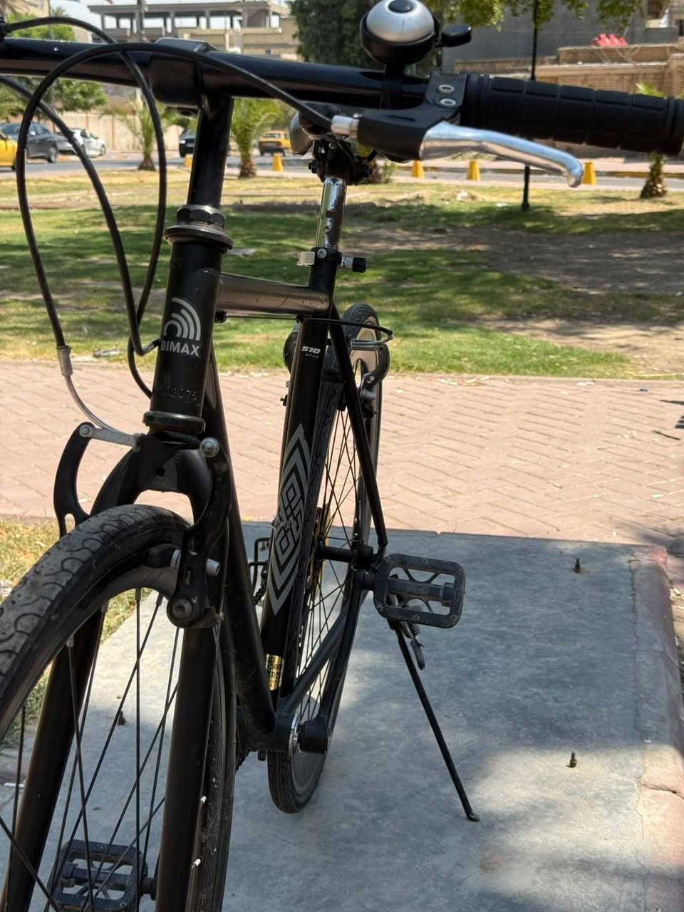 بايك c700من ماركه BIAMX المعروفه
البايك كسر حاويه 
حجم البايك ٢٨ ارتفاع الفريم 510 
البايك جاهز منكلشي 
خفيف الوزن 
وياله المنيوم طبقتين 
كير سستم SHMANO  7.1 
بريكات بلمكان 
وياله موس
مكان بغداد الاعضميه 
سعره 125 وبي مجال 
للستفسار اتفضل خاص او ***********
