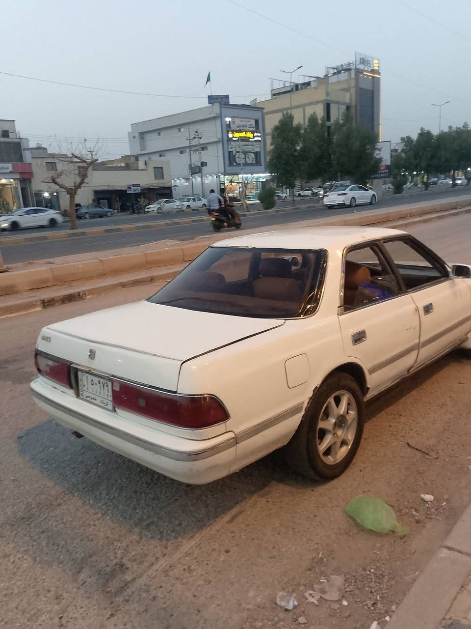 مارك عضم للبيع  مكفوله من الكص كير ومكينه ونجي  السعر 33 وبيها مجال   متواجدين عل رقم ***********
